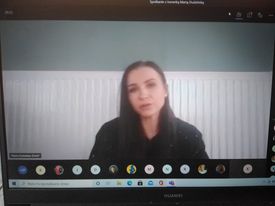 Marta Dudzińska (kobieta) podczas rozmowy online