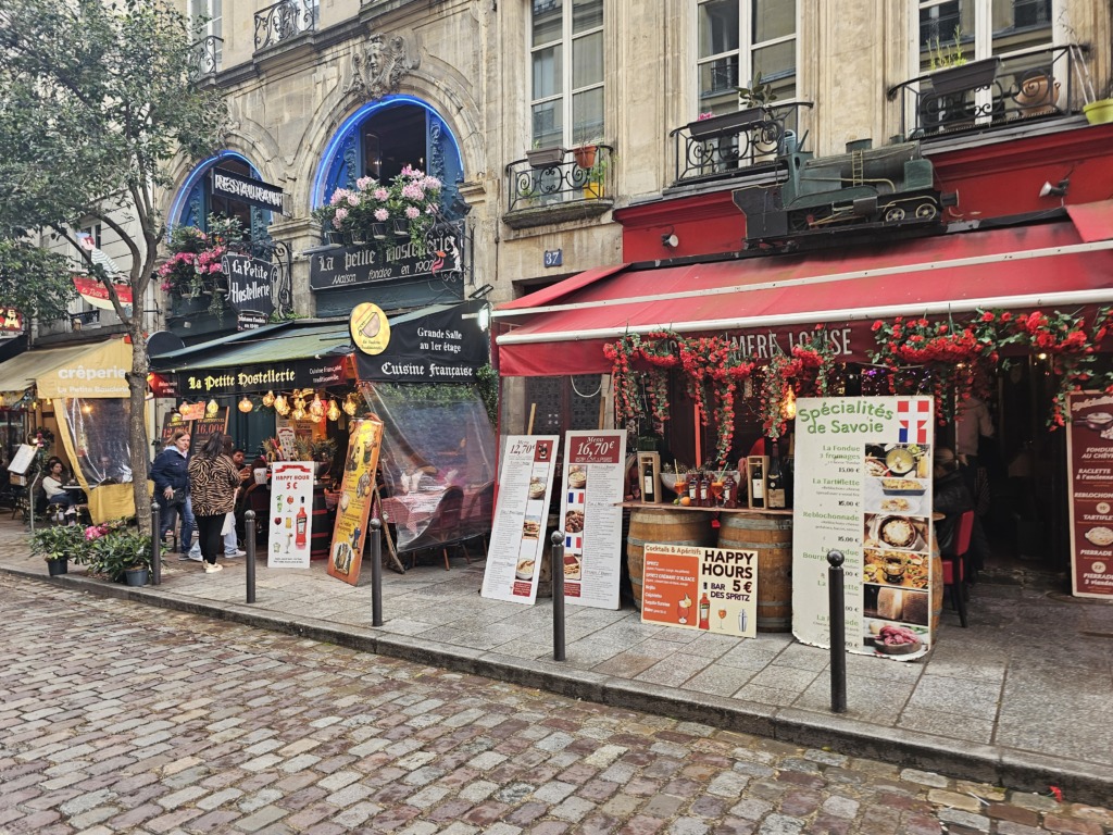 uliczka Paryża